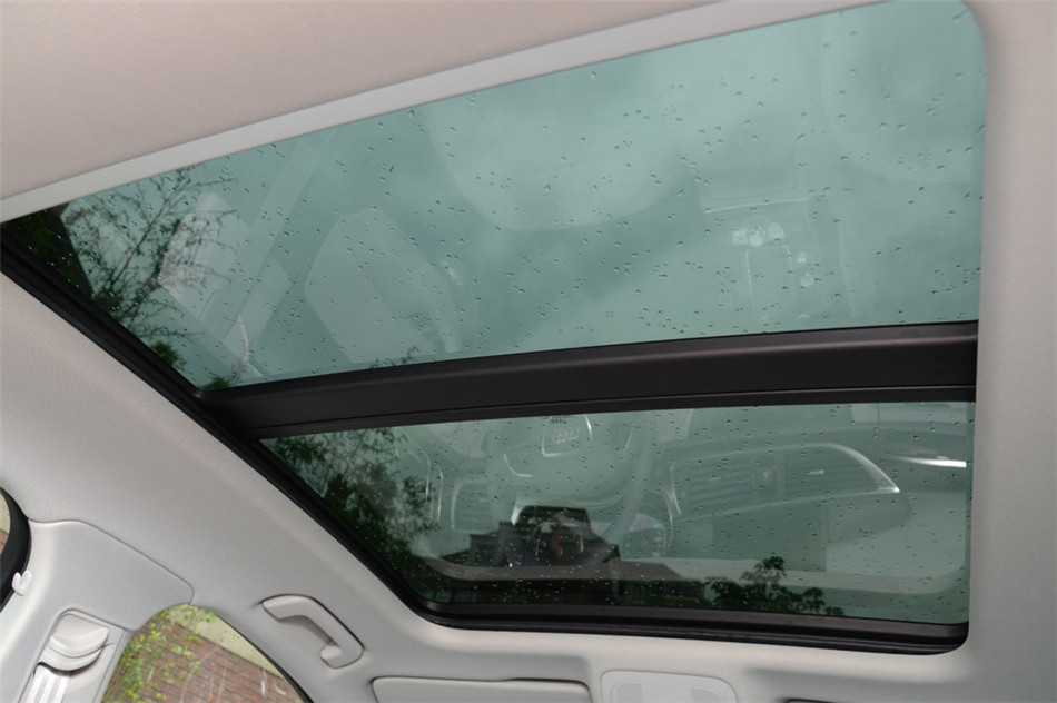 奥迪A6L 2012款 2.5L CVT 豪华型 