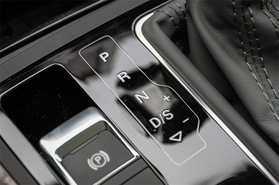 2014款 3.0T 50 TFSI DCT quattro 豪华型 内饰