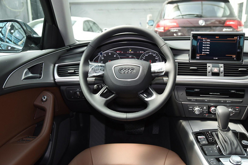 2018款 30周年年型 35 TFSI 时尚型 内饰