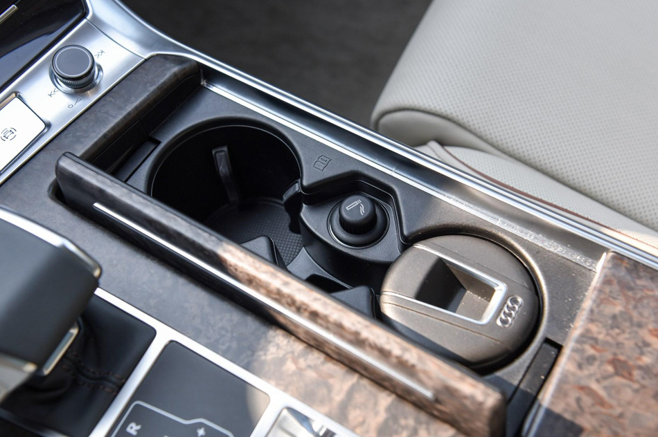 2019款 55 TFSI quattro 旗舰致雅型 内饰