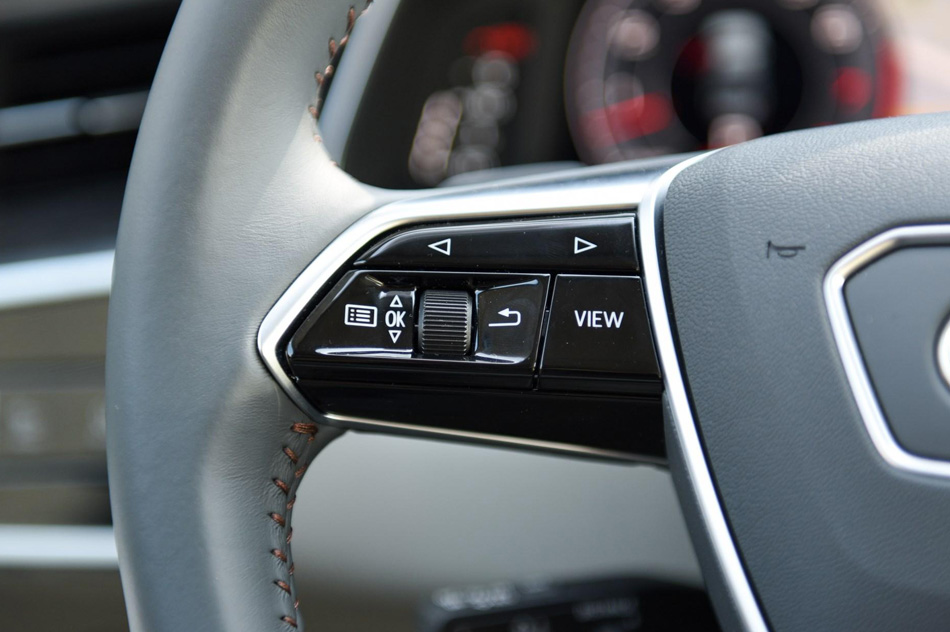 2019款 55 TFSI quattro 旗舰致雅型 内饰