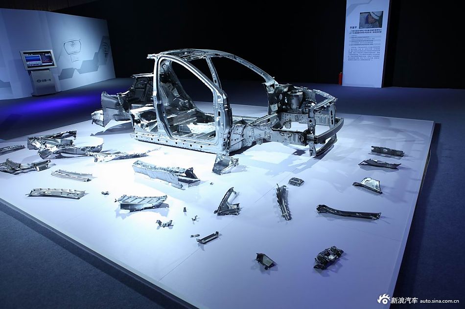 一汽欧朗质保展示区