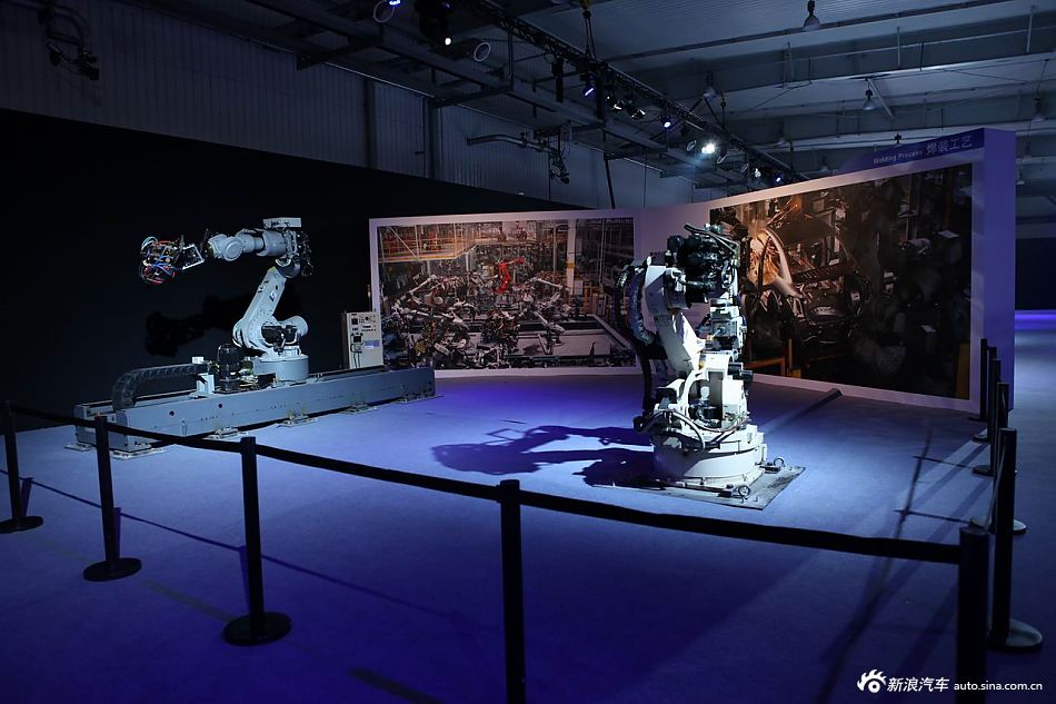 一汽欧朗焊装展示区