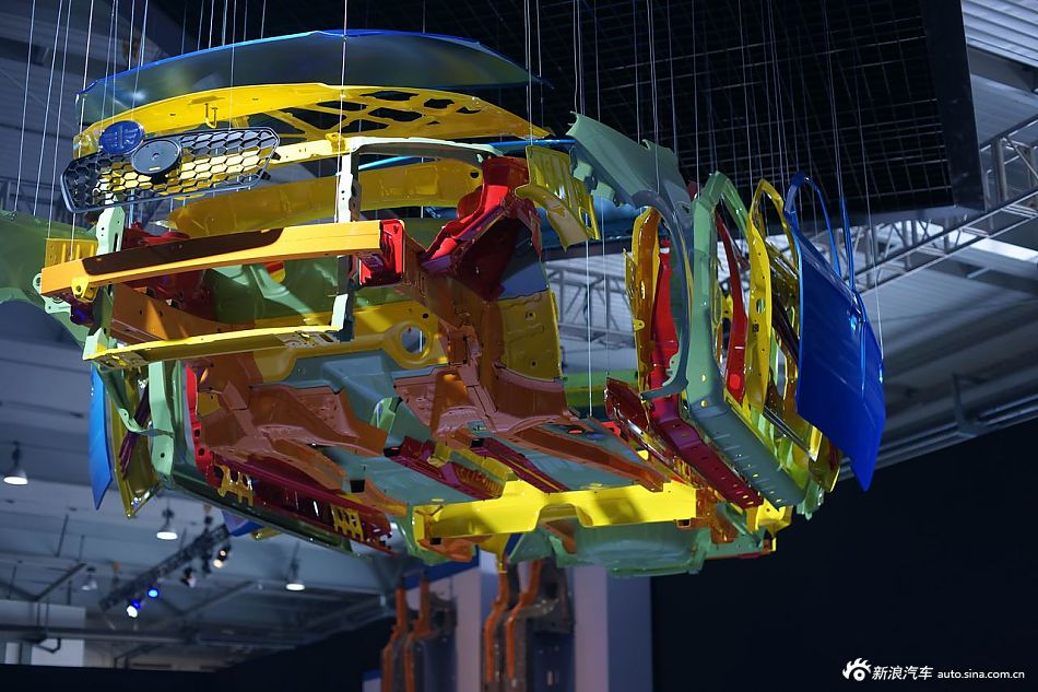 一汽欧朗冲压展示区