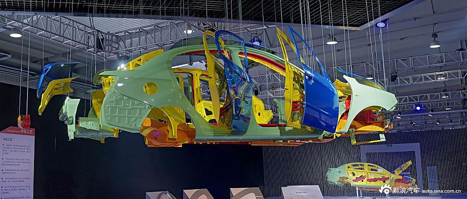 一汽欧朗冲压展示区