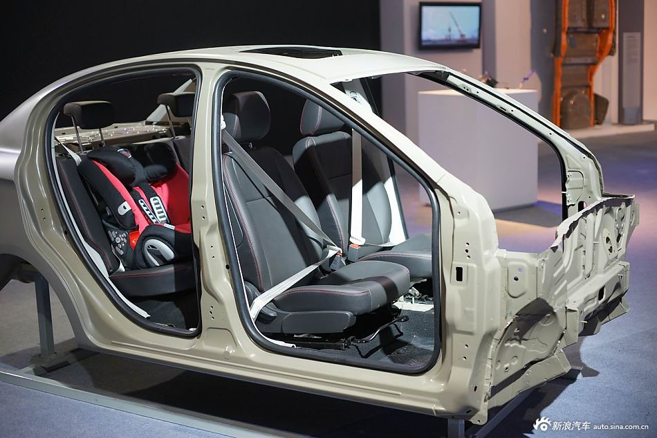 一汽欧朗安全展示区