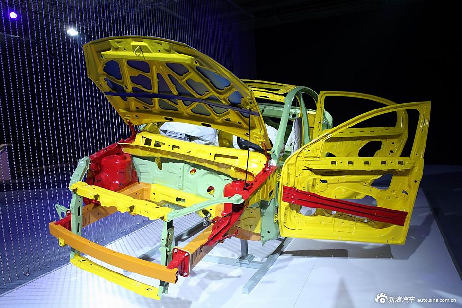 一汽欧朗安全展示区