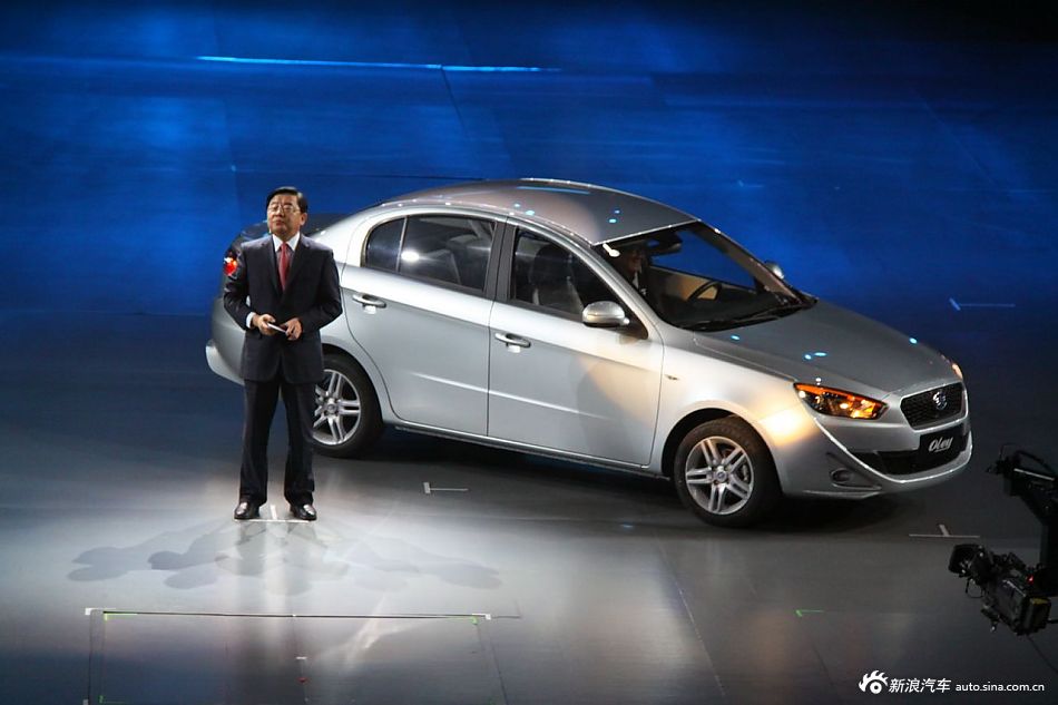 一汽集团董事长党委书记徐建一