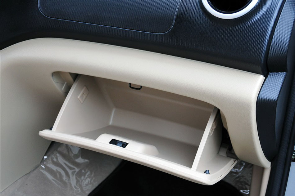 2014款 1.5L精英型 内饰