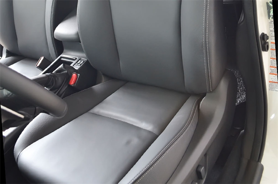 2012 2.0L CVT Ӣ οռ