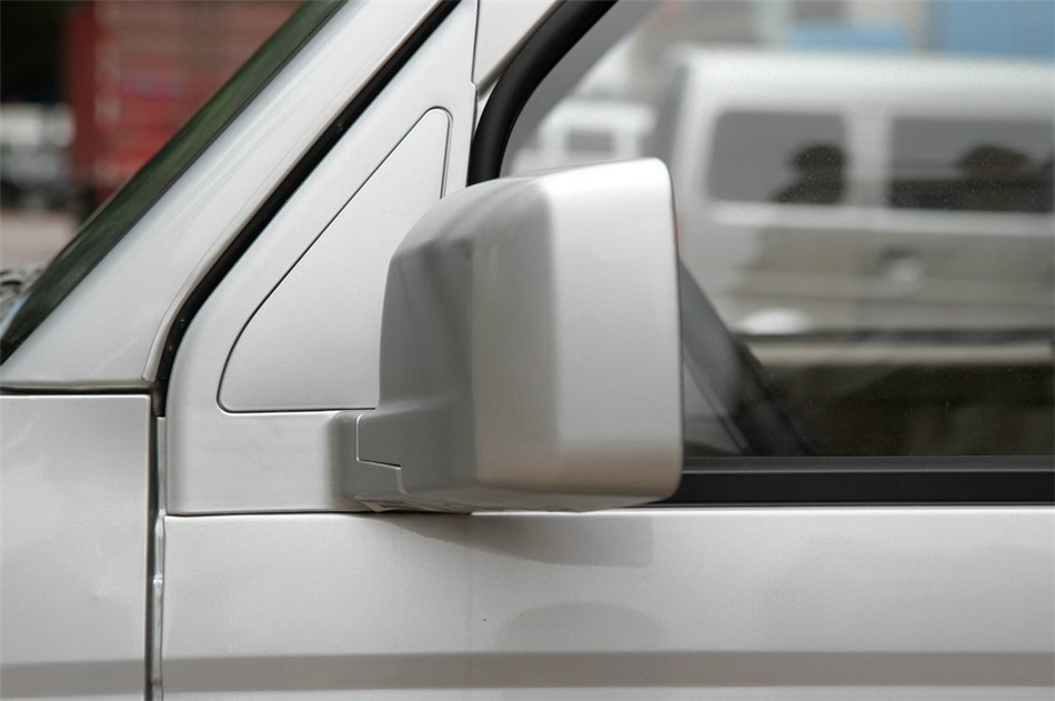 2012款 1.2L MT 标准型 其他