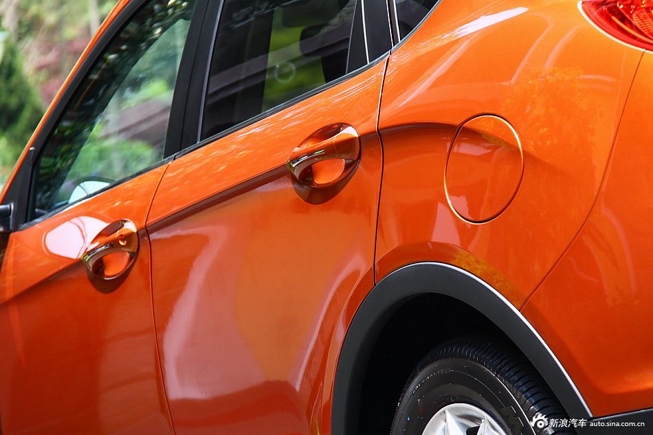 传祺GS5 2.0L自动尊贵版