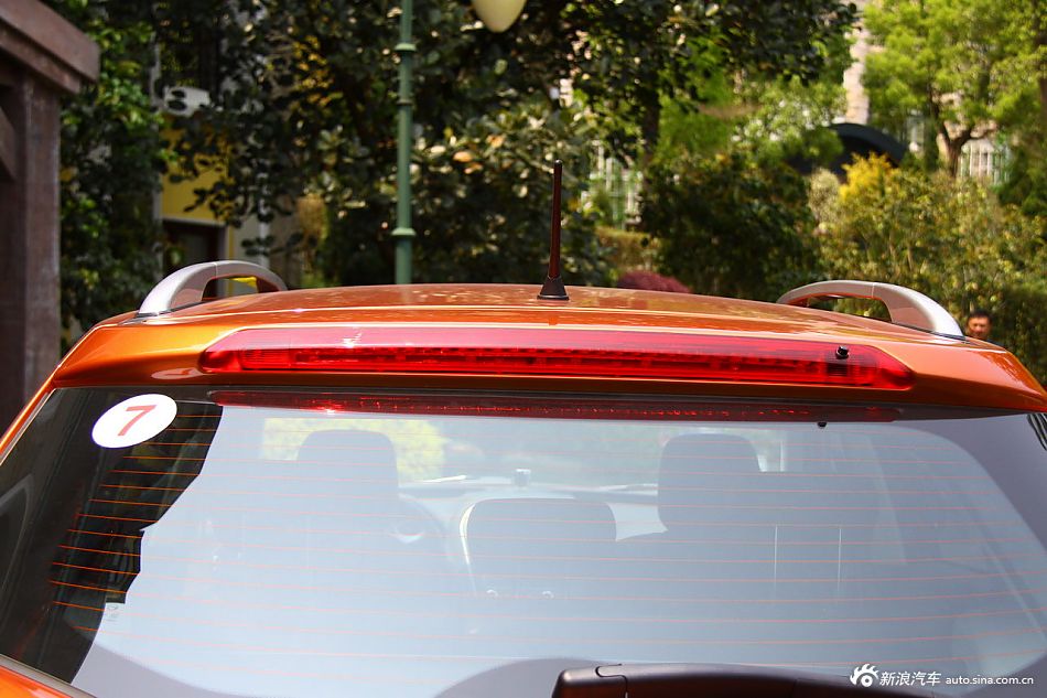 传祺GS5 2.0L自动尊贵版