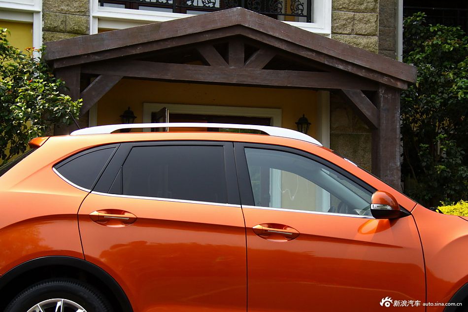 传祺GS5 2.0L自动尊贵版