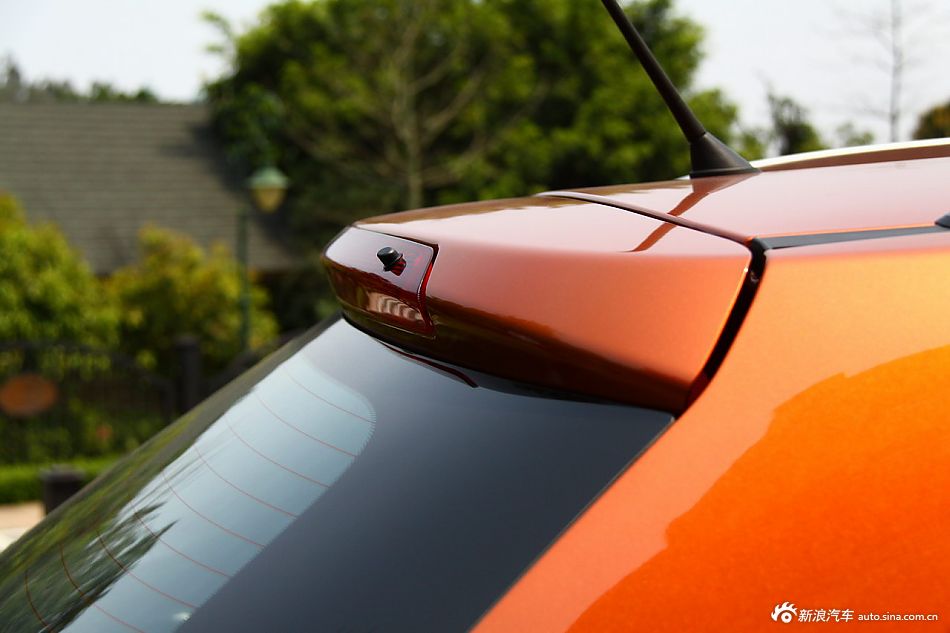 传祺GS5 2.0L自动尊贵版