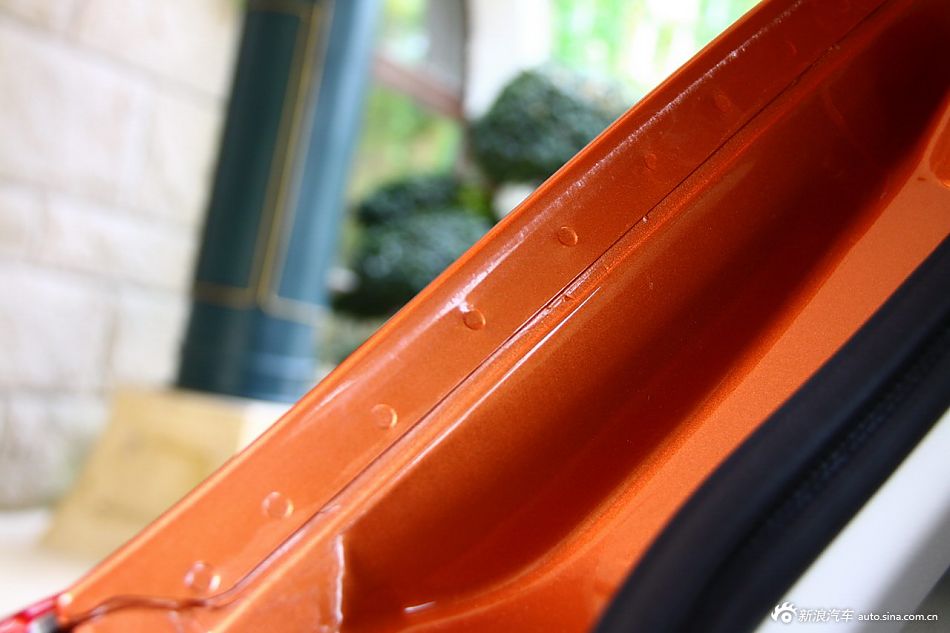 传祺GS5 2.0L自动尊贵版