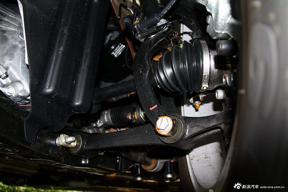 传祺GS5 2.0L自动尊贵版