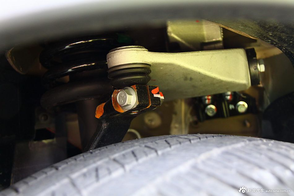 传祺GS5 2.0L自动尊贵版