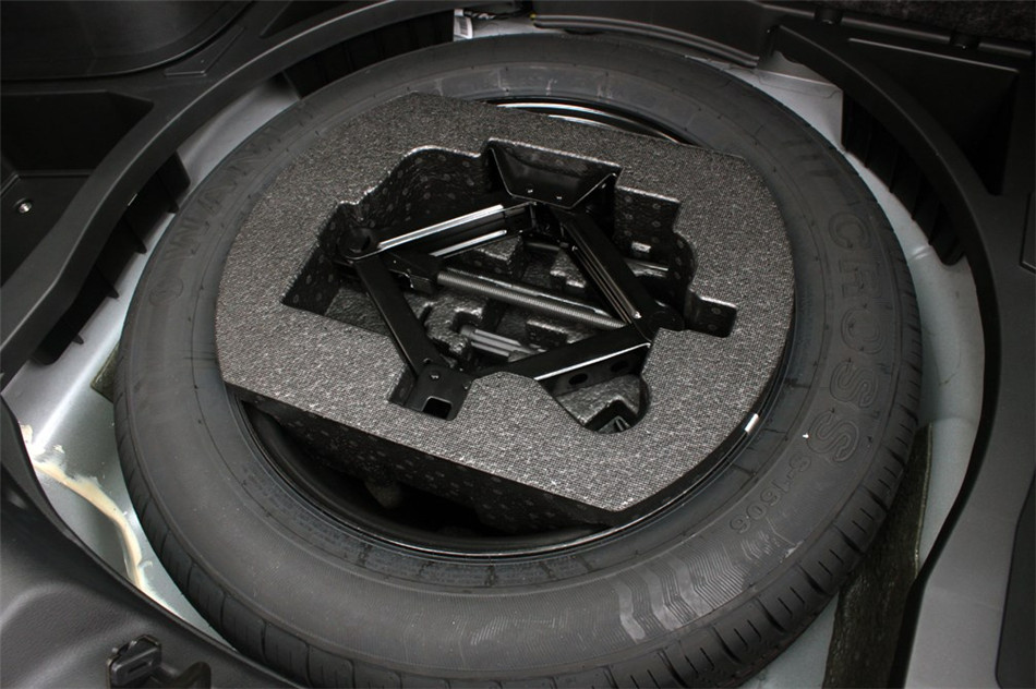 GS5 2013 1.8T  AT  ռ