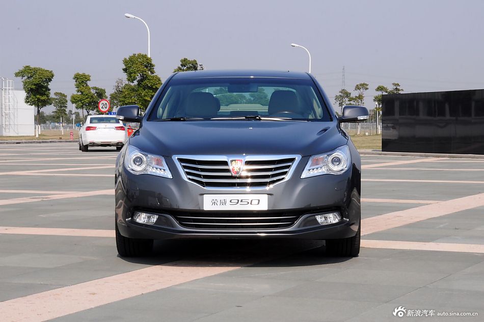 静态体验荣威950