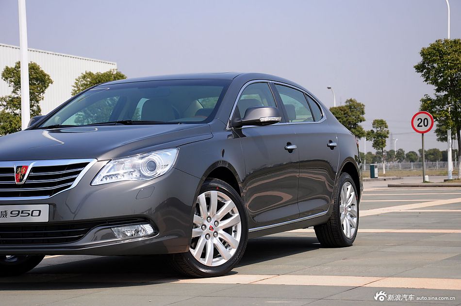 静态体验荣威950