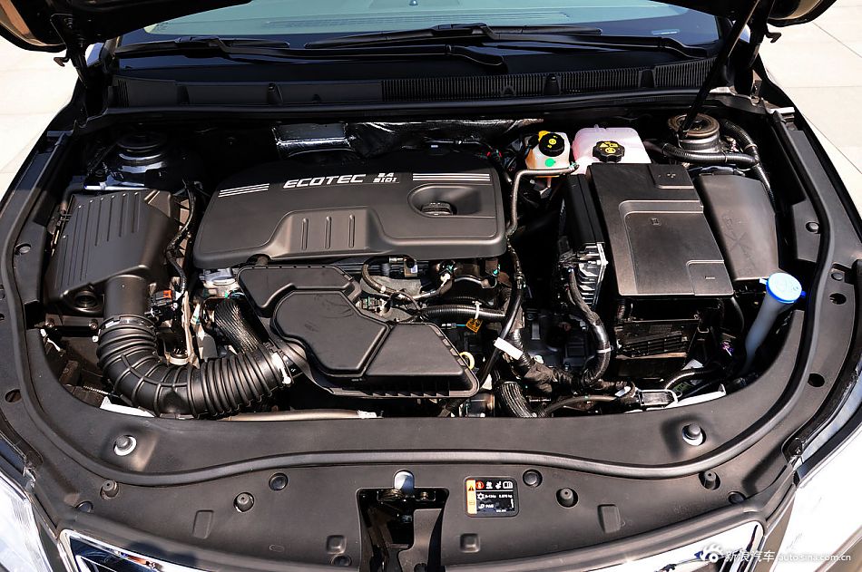 静态体验荣威950