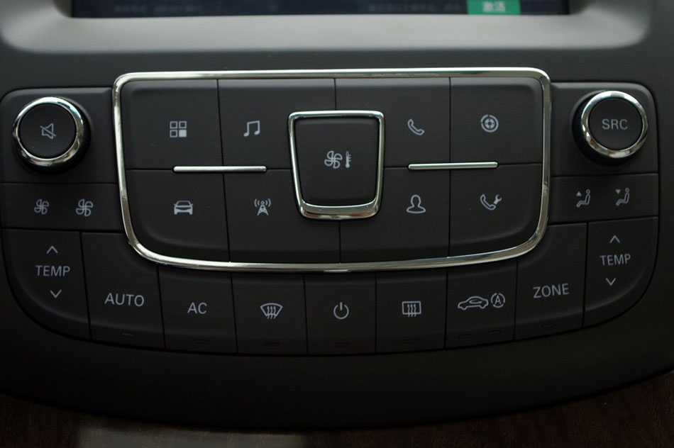 2017款 30T 互联网旗舰版 内饰