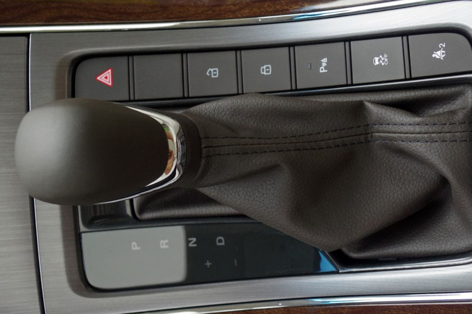 2017款 30T 互联网旗舰版 内饰