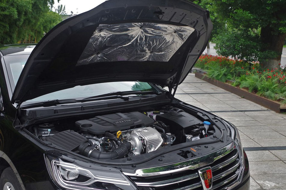 2017款 30T 互联网旗舰版 引擎地盘