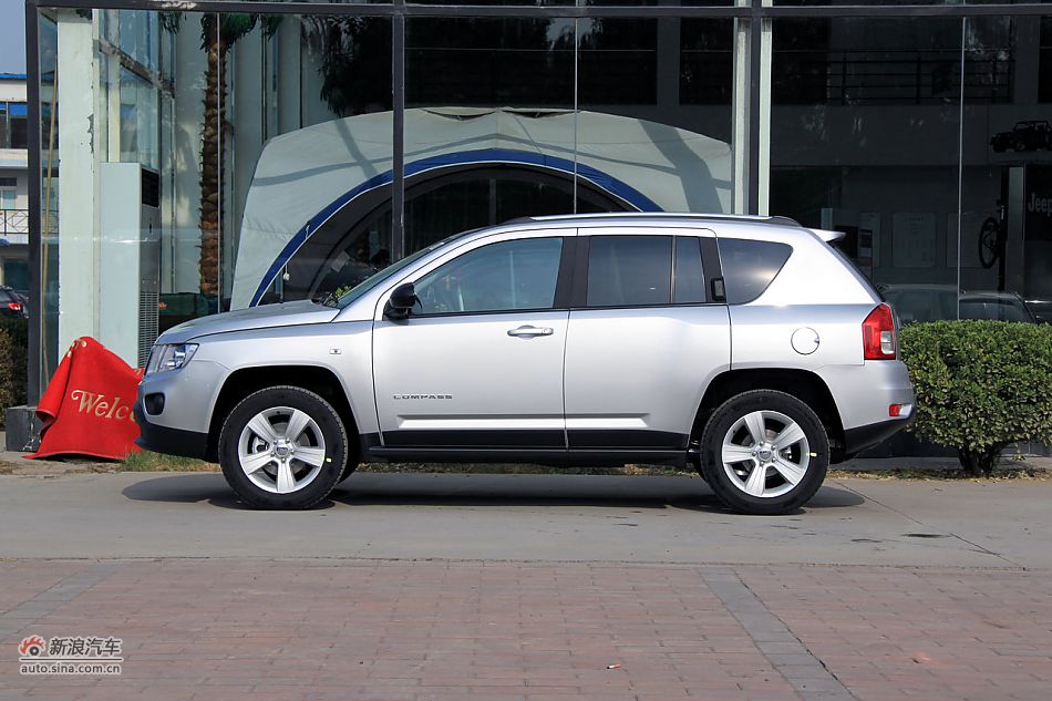 2011款指南者实拍