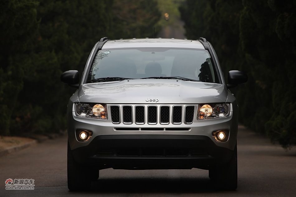 2011款Jeep指南者