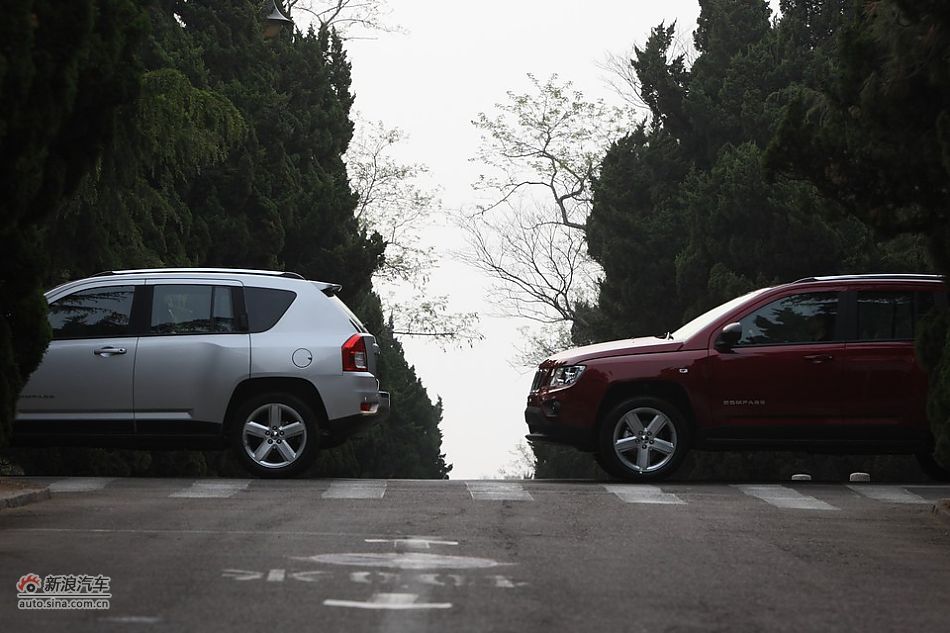 2011款Jeep指南者