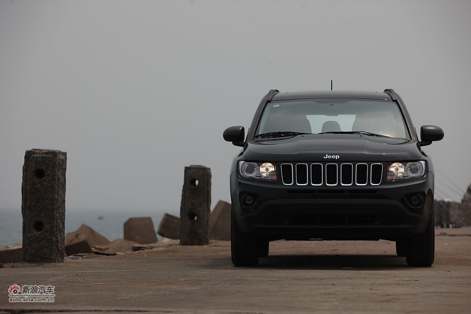 2011款Jeep指南者