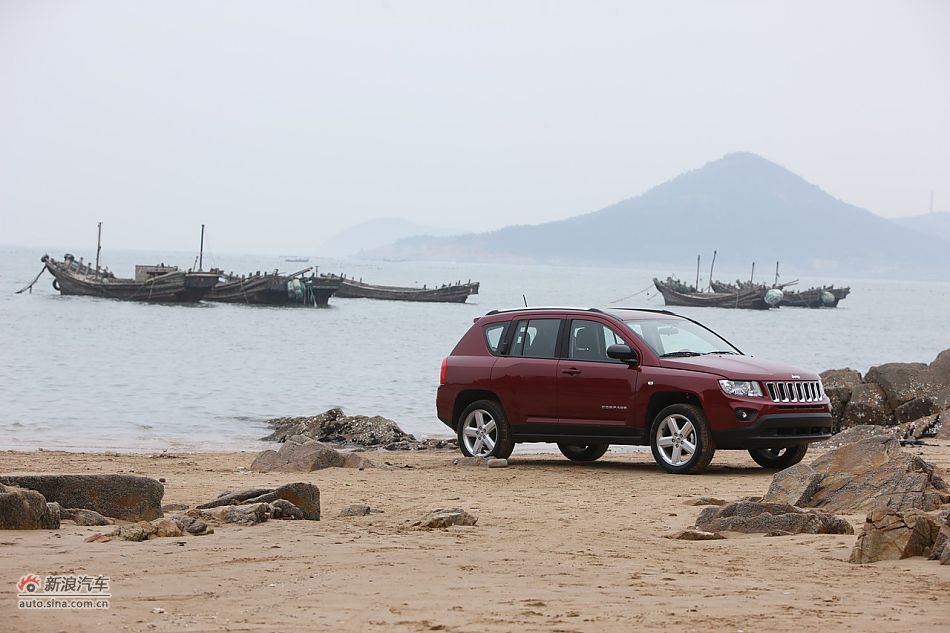 2011款Jeep指南者