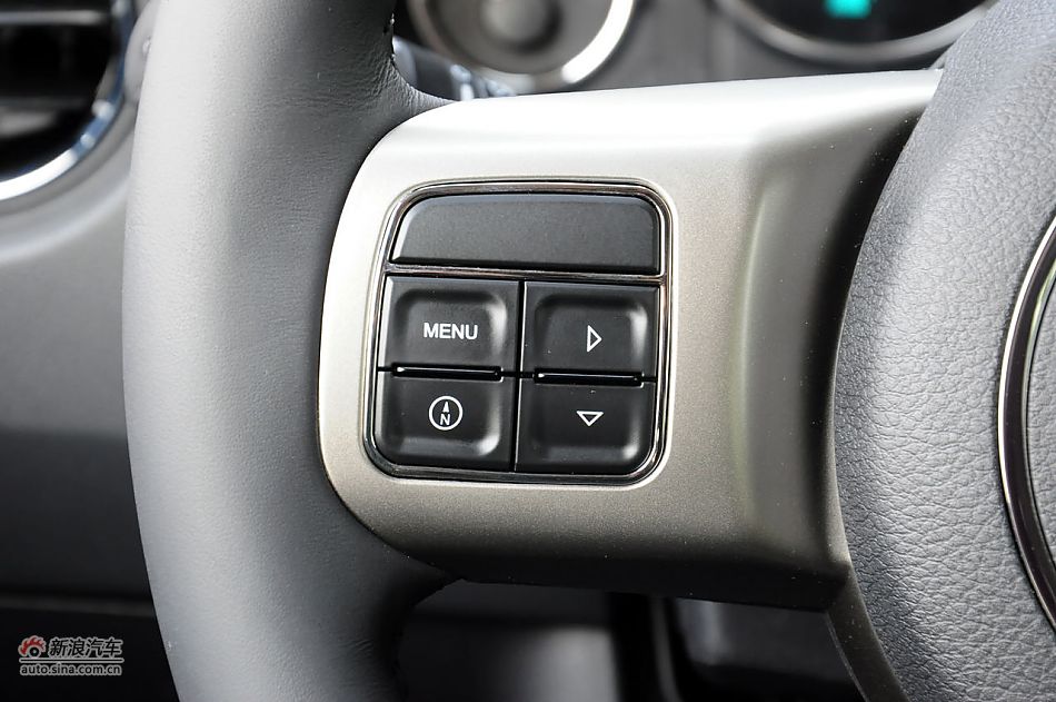 2012款指南者实拍