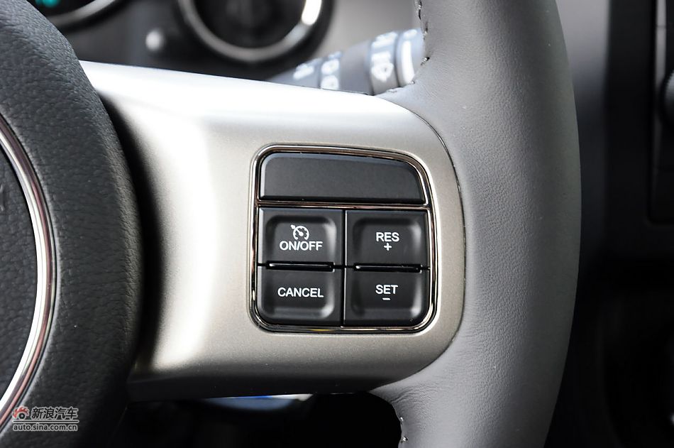 2012款指南者实拍