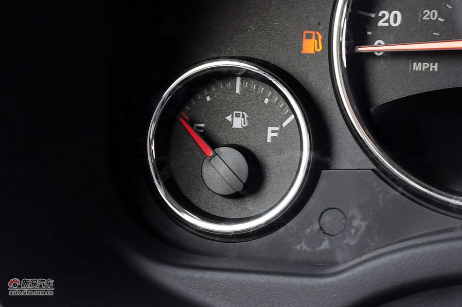 2012款指南者实拍