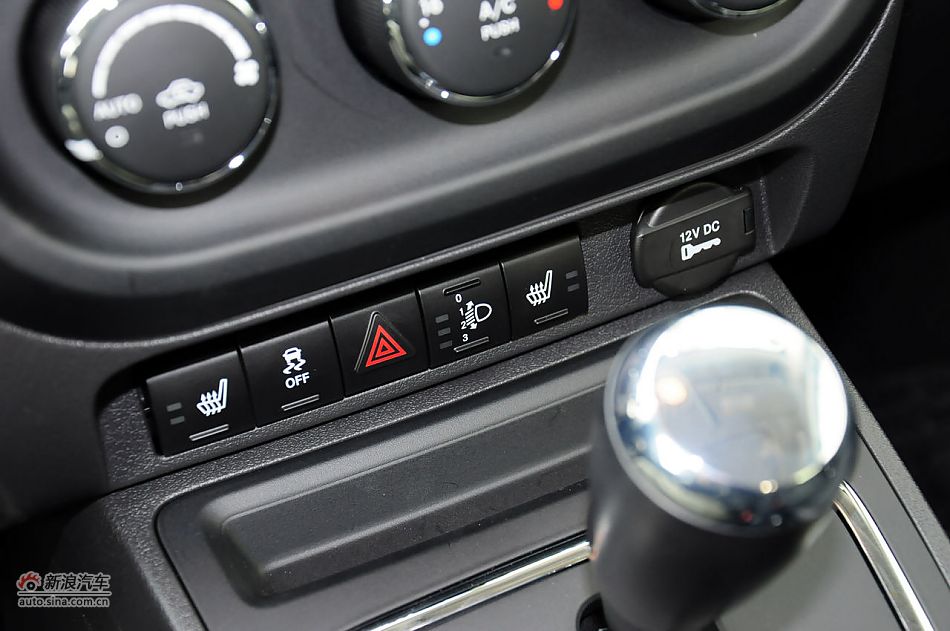 2012款指南者实拍