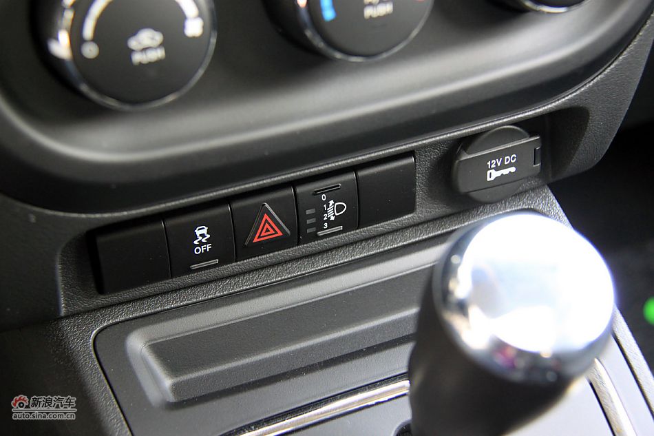 2011款指南者实拍