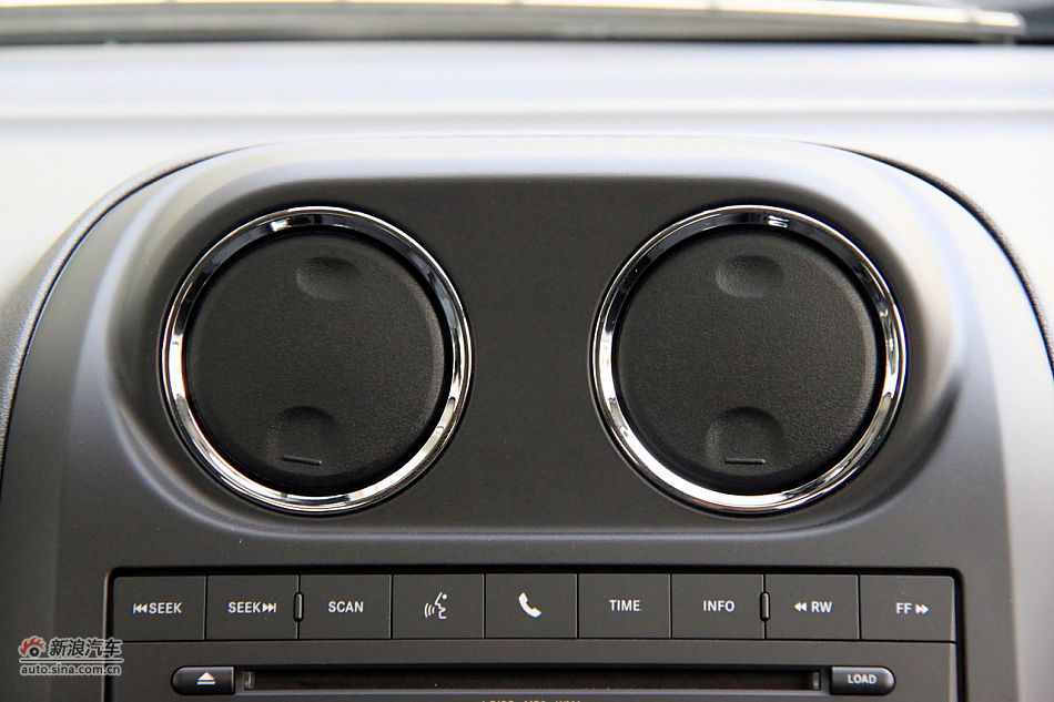 2011款指南者实拍