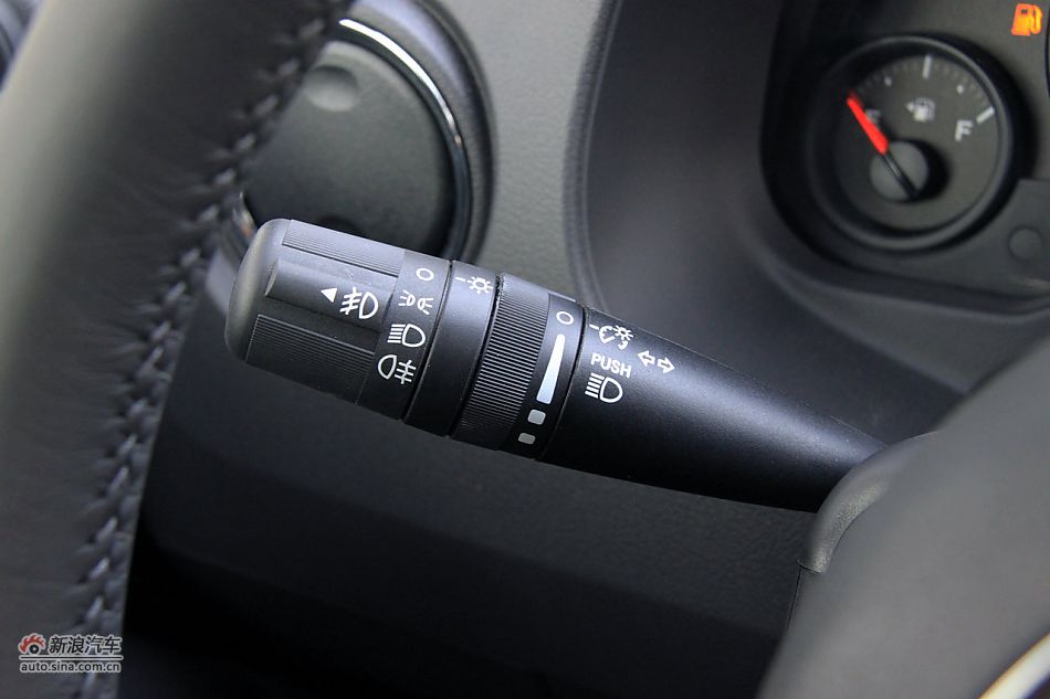 2011款指南者实拍