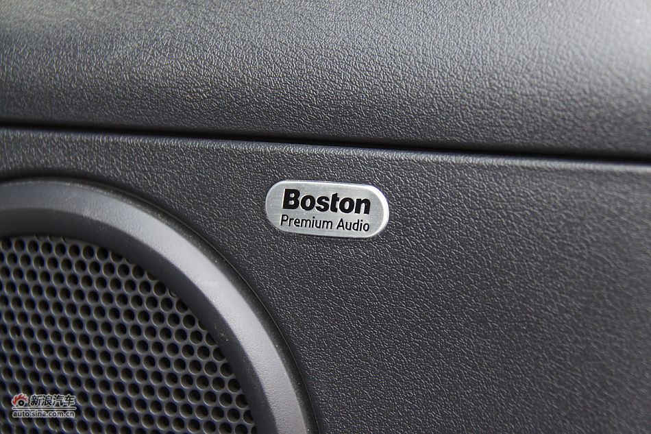 Jeep指南者2.4L CVT豪华版