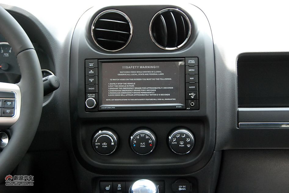 2011款Jeep指南者豪华导航版