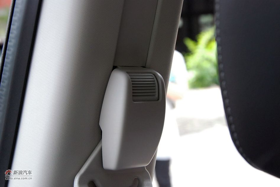 2011款Jeep指南者豪华导航版