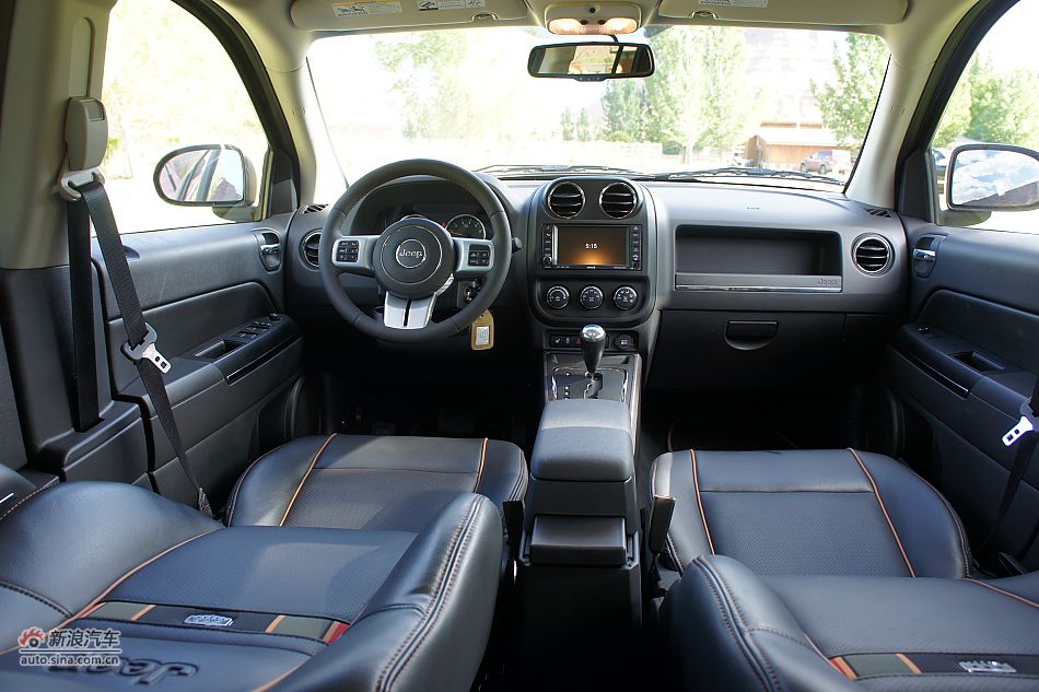 2011款Compass指南者70周年限量版