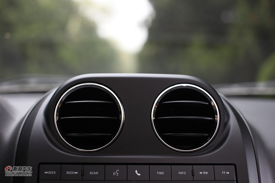 2011款Jeep指南者