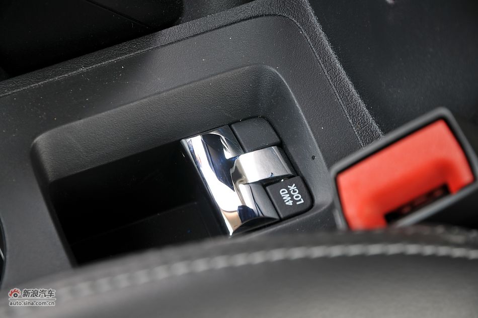 2011款Jeep指南者