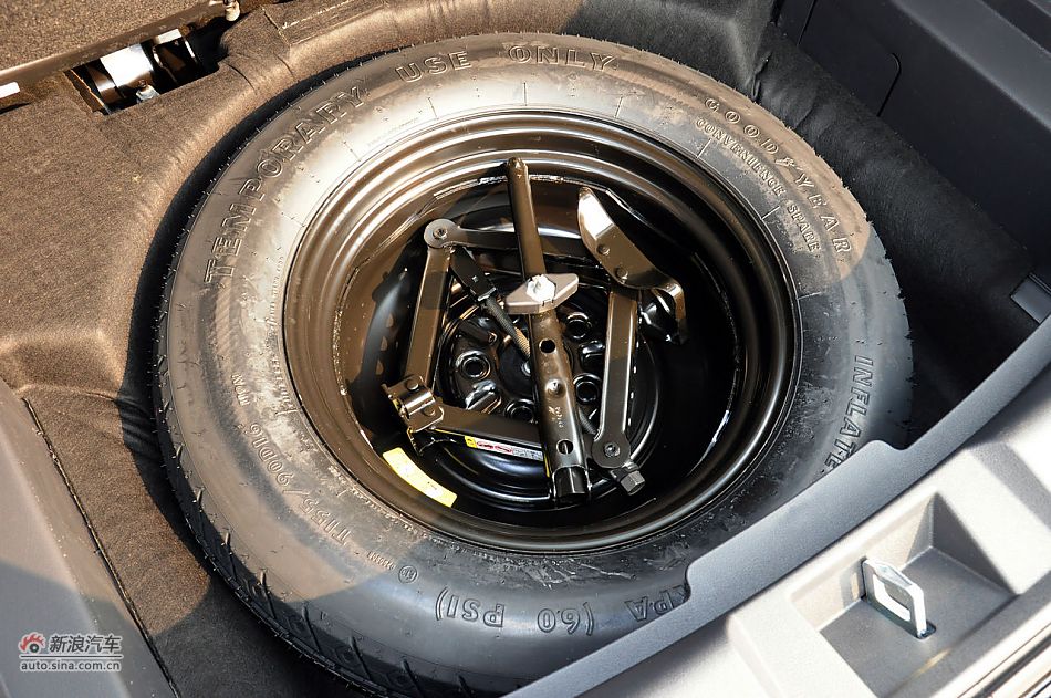 2012款指南者实拍