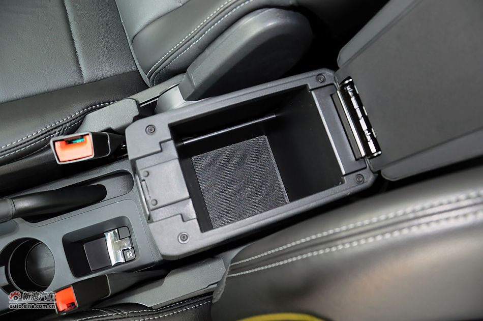 2012款指南者实拍