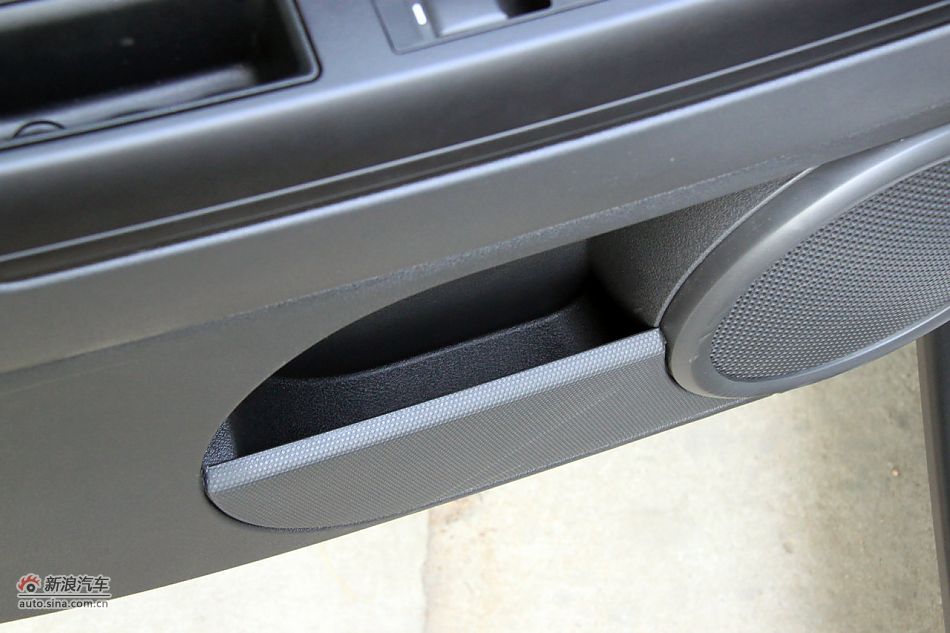 2011款指南者实拍